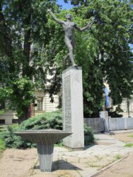 Statue of marathon runner (Košice)